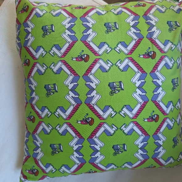 2 Reversible Pillow Covers from Delhi, India - Picture 2 of 4